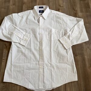 NEW Stafford Wrinkle-Free White Button Up Shirt Long Sleeve 17.5 35 Broadcloth